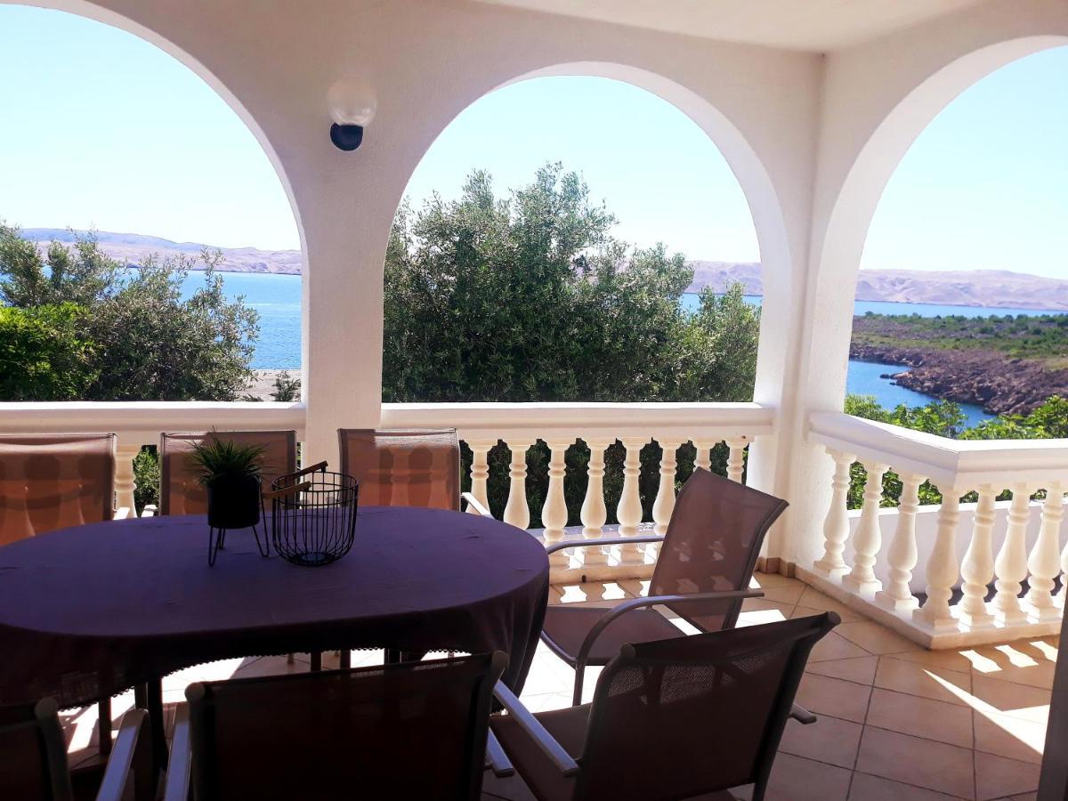 צזריקה Villa Mihaela - Apartment Ika מראה חיצוני תמונה